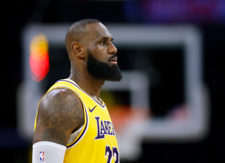 NBA｜LeBron James 可能重返克里夫蘭？為何東區才是他爭冠的最佳選擇