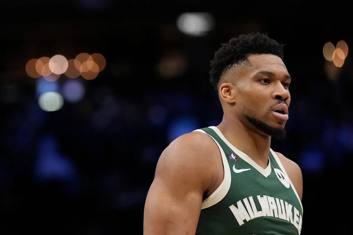 NBA｜字母哥的轉隊風波與公鹿的十字路口