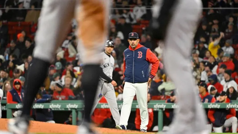 紅襪總教練Alex Cora(photo：MLB官網)/球爺嘴球