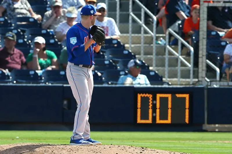 投手與投球時鐘(photo：MLB官網)/球爺嘴球