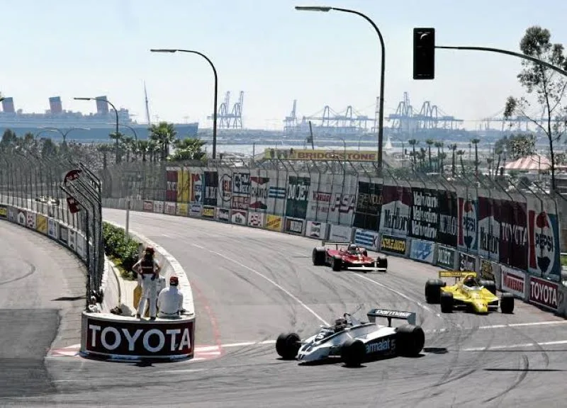 長堤街道賽道舉辦F1(photo:F1官網)/球爺嘴球
