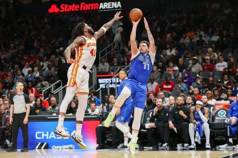 Luka Dončić用高效率痛宰老鷹